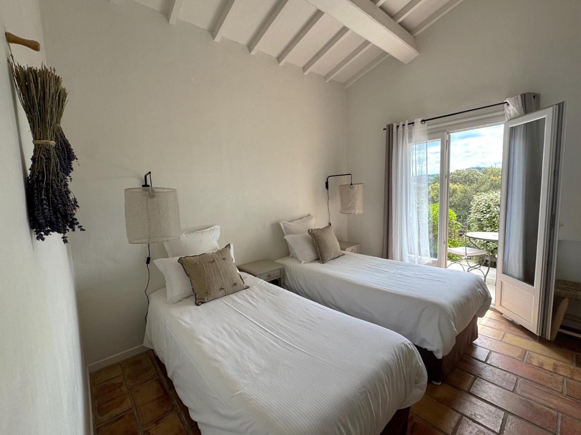 La Cle Des Champs, Boutique Hotel & Spa - Le Mas De Garrigon Roussillon  Ngoại thất bức ảnh