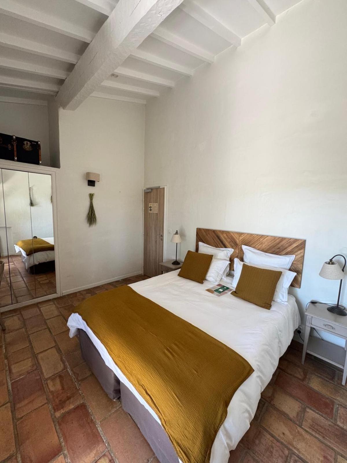 La Cle Des Champs, Boutique Hotel & Spa - Le Mas De Garrigon Roussillon  Ngoại thất bức ảnh
