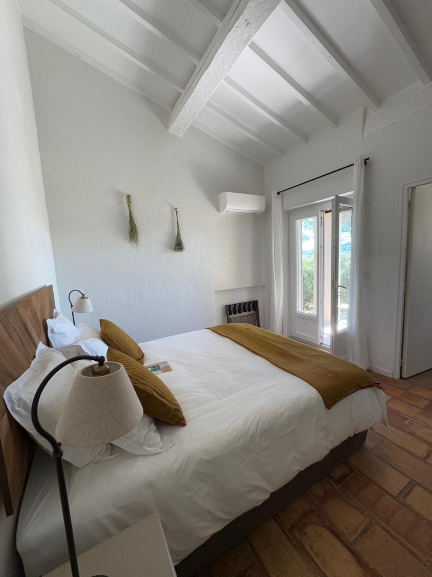 La Cle Des Champs, Boutique Hotel & Spa - Le Mas De Garrigon Roussillon  Ngoại thất bức ảnh