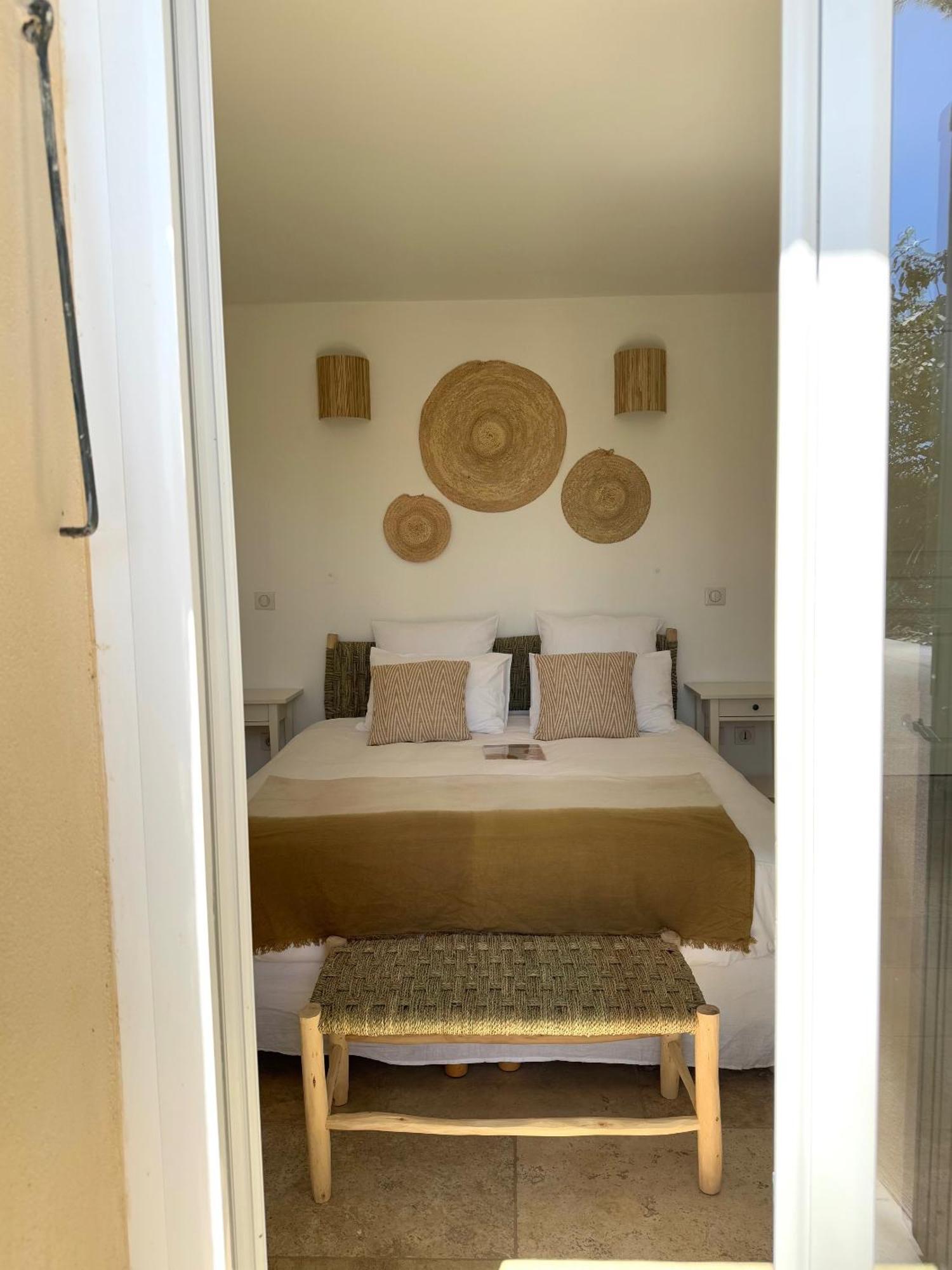 La Cle Des Champs, Boutique Hotel & Spa - Le Mas De Garrigon Roussillon  Ngoại thất bức ảnh
